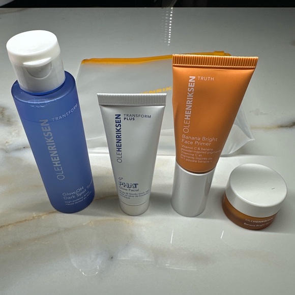 Ole Henriksen Skincare Set Travel set - Picture 1 of 2